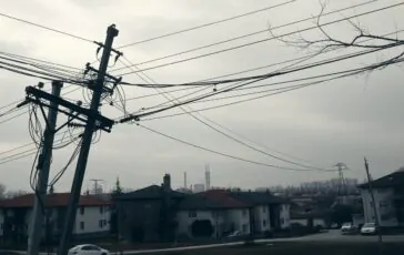 attacchi dellucraina provocano blackout nelle regioni della russia 1762767130