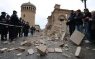 crollo della torre dei conti ai fori imperiali indagini e aggiornamenti in corso 1762168263