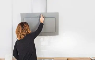 Tecnologie avanzate per ridurre gli odori in cucina e migliorare la qualità dell’aria