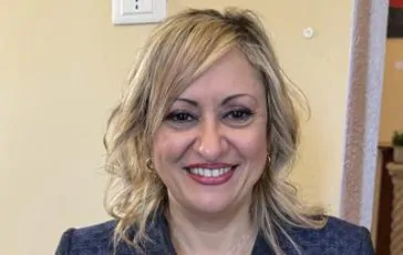 featured 2932876 364x230