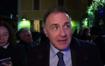 featured 2975077 364x230