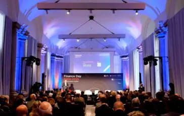 featured 3015184 364x230