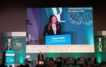 featured 3060555 364x230