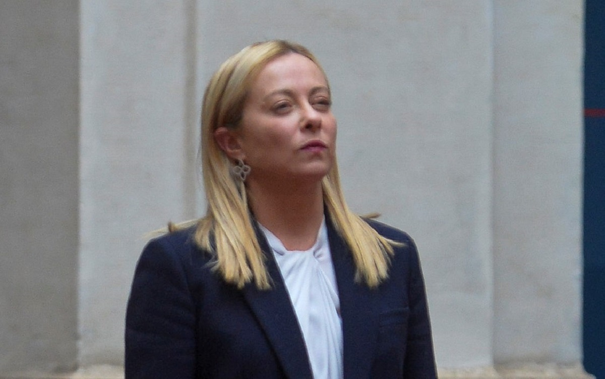 Giorgia Meloni litiga con la sorella Arianna? Il retroscena sulla vacanza in Puglia