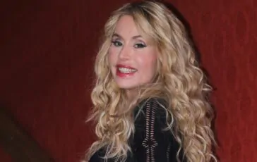 Valeria Marini Medjugorje miracolo madre