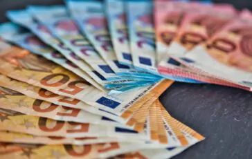 prestiti personali flessibili e1762180202947 364x230