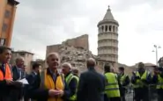 reazioni politiche alle dichiarazioni di zakharova sul crollo della torre dei conti analisi e impatti 1762184541