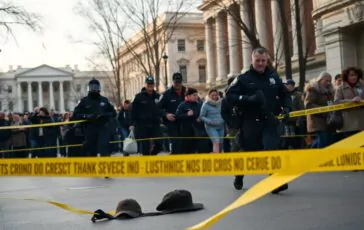 sparatoria a washington muore un soldato della guardia nazionale 1764291579 364x230