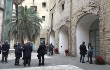 featured 3200859 364x230