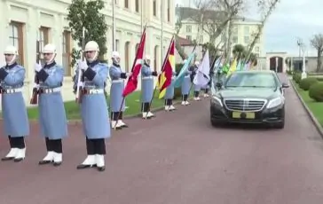 featured 3242198 364x230