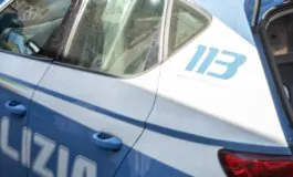 donna derubata orecchini 59enne arrestato