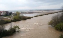 maltempo in emilia romagna fiumi fuori soglia e rischi di emergenza 1766691942 265x160