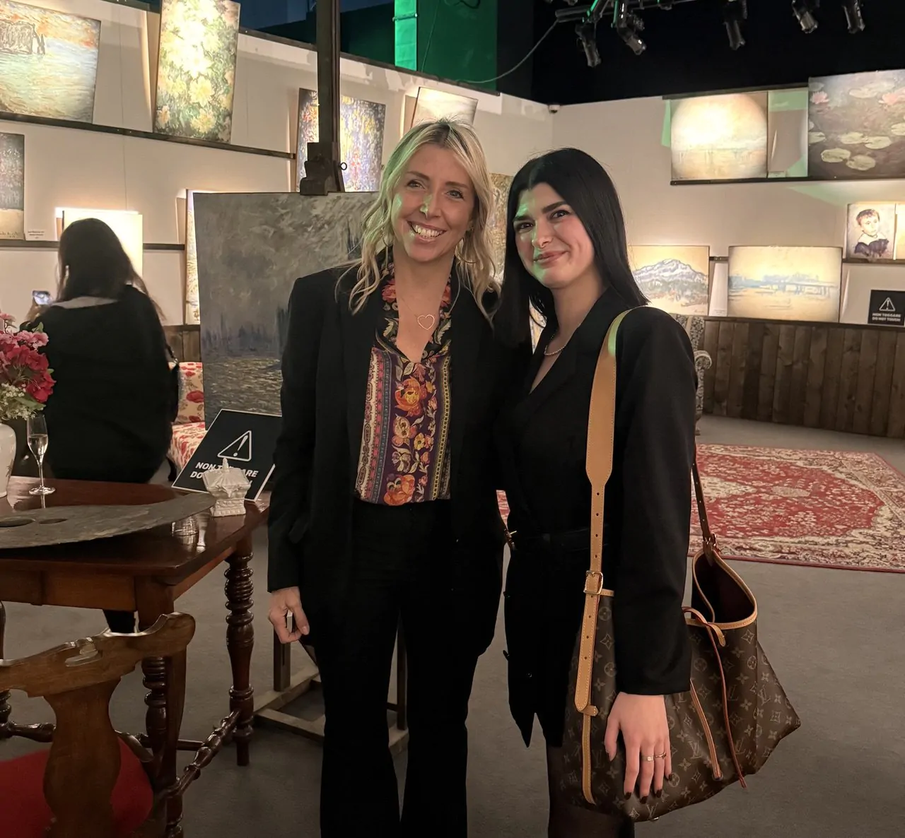 photo 2025 12 05 17 04 22