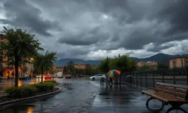 previsioni meteo allerta gialla per larrivo di una perturbazione atlantica 1764548019 265x160