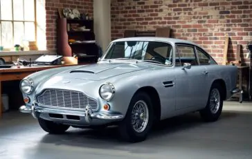 restauro dellaston martin db5 la leggenda di unauto iconica 1764671688 364x230