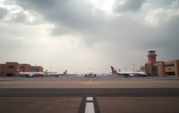 aden sospensione dei voli tra yemen e emirati a causa delle tensioni politiche 1767331547 364x230