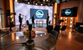 carlo conti a verissimo novita imperdibili su silvia toffanin per sanremo 1769617883 265x160