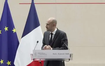 featured 3281616 364x230