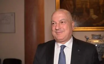 featured 3428169 364x225