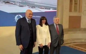 featured 3477437 364x230