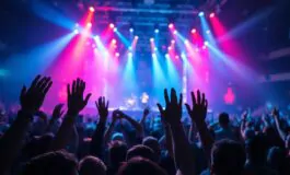 il concerto di renato zero emozionante incontro con enrica bonaccorti 1769380068 265x160