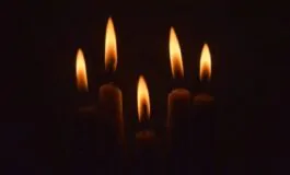 001-agenzia-funebre-comportamenti-sospetti-famiglia