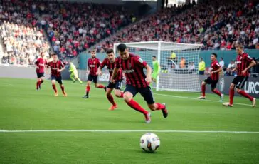 milan batte como 3 1 rabiot segna una doppietta e i rossoneri puntano al titolo 1768525067 364x230