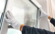 Manutenzione e riparazioni del vetro: quando affidarsi a un professionista