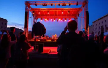 francesco gabbani sul suzuki stage carriera successi e vita privata dellartista di carrara 1772226341 364x230