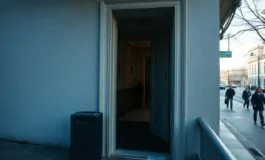 giallo a bologna 32enne trovato morto in via zamboni ipotesi suicidio 1772016409 265x160