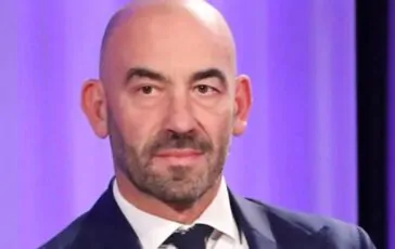 001-virologo-approfondisce-usanza-comune-italia