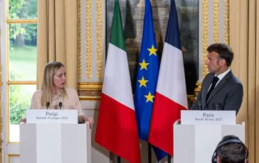 Macron Giorgia Meloni