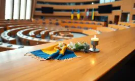 quarto anniversario dellinvasione zelensky parla al parlamento europeo e solleva questioni politiche e finanziarie 1771876681 265x160