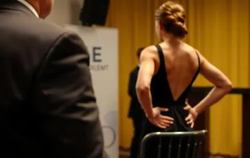 rumor su sanremo scontro tra un uomo e una donna per il centro della scaletta 1772190104 364x230