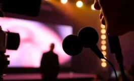 sanremo 2026 il taglio della regia sul bacio di levante e gaia che fa discutere 1772283700 265x160