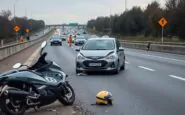 scontro auto moto sul gra vittima al km 58900 e code lunghe 1771499591