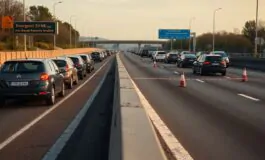 scontro auto moto sul gra vittima al km 58900 e code tra eur e via del mare 1771495449 265x160