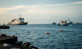 allarme in mare sri lanka tenta di assistere una seconda nave iraniana dopo lattacco 1772710817 265x160