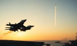 scontri tra iran e stati uniti missili portaerei e basi colpite in medio oriente 1772395297 265x160