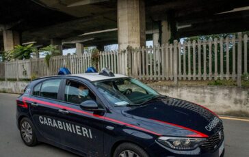 001-necessario-intervento-forze-ordine-pericolo-salute-bambini