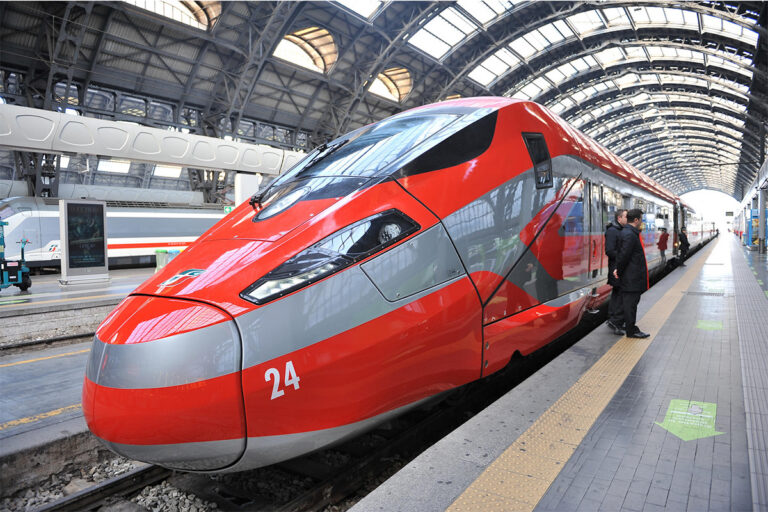 scontro treni milano genova