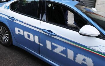 genova tenta di rapire bimbo di 6 mesi afferrandolo per collo fermato 30enne 2