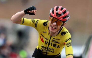 Giro dItalia Vingegaard vince la settima tappa ed Eulalio resta maglia rosa 364x230
