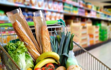 prezzi alle stelle per la guerra dalle bollette al cibo conto da oltre 1 200 euro per le famiglie 2