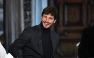 Il messaggio lasciato sull'auto di Stefano De Martino