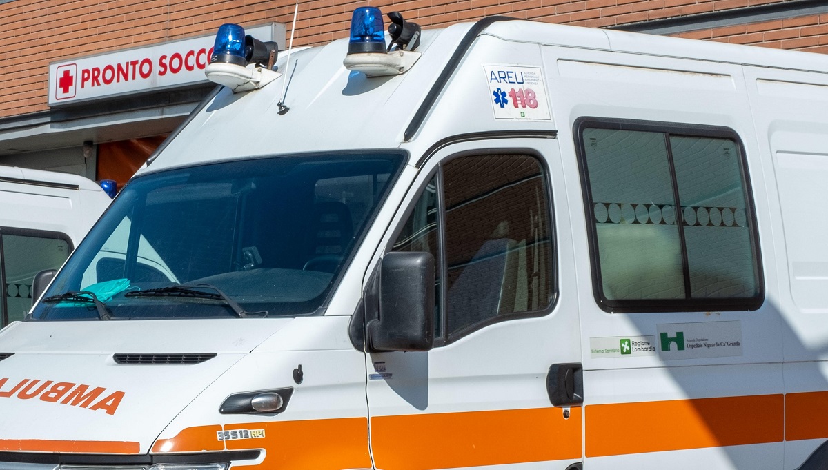 https://www.notizie.it/wp-content/uploads/2026/05/tragedia-sulla1-auto-incastrata-sotto-a-un-camion-morto-22enne-4a0baa21.jpg