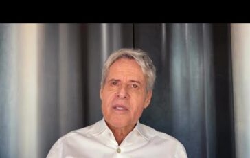 Claudio Baglioni rinvia il tour di un anno Ho polmonite interstiziale acuta 364x230