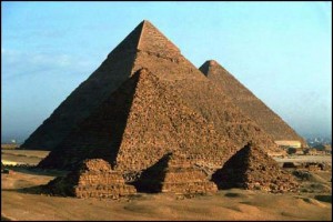 piramide giza 300x200