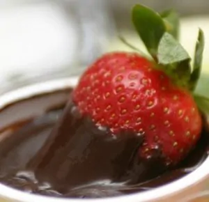 strawberry chocolate 300x290