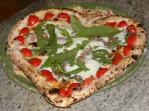 pizza san valentino 300x224